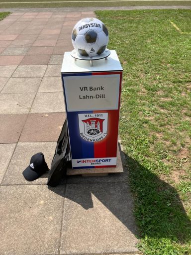 Spielballspende VR Bank Lahn-Dill