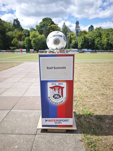 Spielballspende Ralf Schmitt